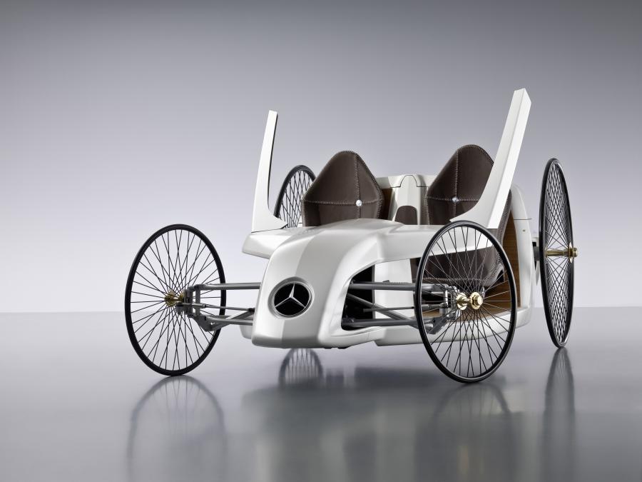  Mercedes-Benz F-Cell Roadster Concept 2009 года  (фото 22 из 23)